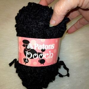 YARN Patons Pooch acrylic/wool/Nylon yarn in Black Sheep